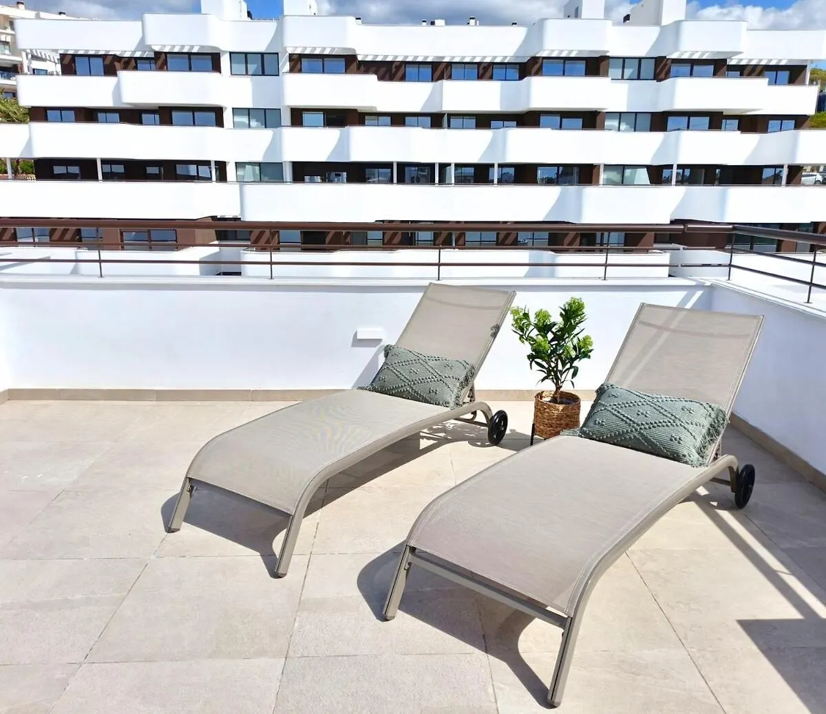 Apartmán Seaview Penthouse Estepona 0*,  Španělsko